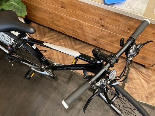 【SALE！全品防犯登録無料！PRECISION PRC前輪タイヤ・前輪チューブ新品！】アルミフレーム　3×8速　700×28cクロスバイク　マットガンメタ SALE！全品防犯登録無料！PRECISION PRC前輪タイヤ・前輪チューブ新品