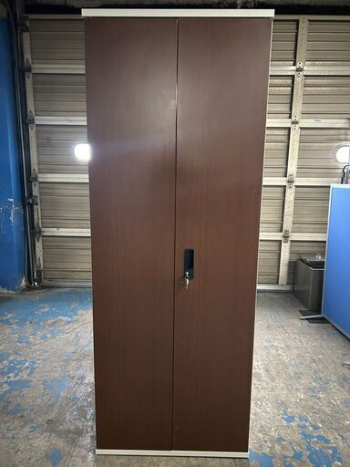 PLUS 両開き書庫 W700×D450×H1850mm キャビネット 鍵付き 北TK1 ④
