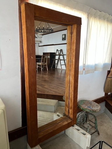 木製枠の大きい鏡 ヴィンテージ調 姿見 ビッグサイズミラー シャビー