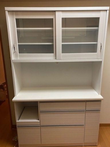 急募　カップボード　炊飯器　電子レンジ　引き出し　食器棚