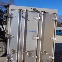 ♪A区八街SM22♪物置♪コンテナ♪高さ有♪左右小さいドア付♪アルミ箱♪