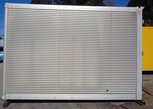 ♪千AA82♪物置♪コンテナ♪手頃♪高さ有♪鍵穴♪