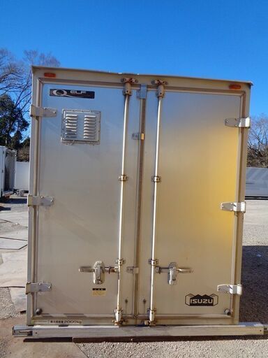 ♪千AA82♪物置♪コンテナ♪手頃♪高さ有♪鍵穴♪