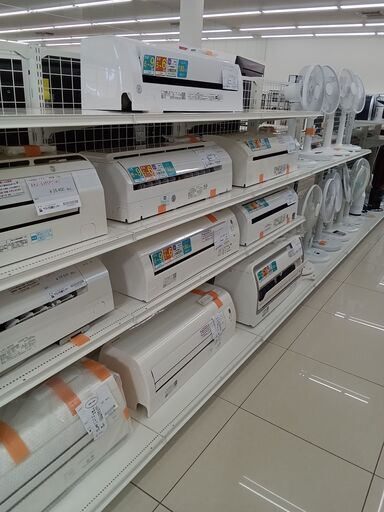 ☆ジモティ割あり☆ TOSHIBA ルームエアコン RAS-N221M(W) 2.2kw 24年製