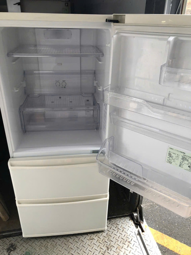 NO 726 ?北九州市内配送設置無料✨? AQUA アクア 冷蔵庫(272L・右 