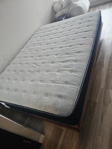 美品 すのこダブルベッド マットレス付き