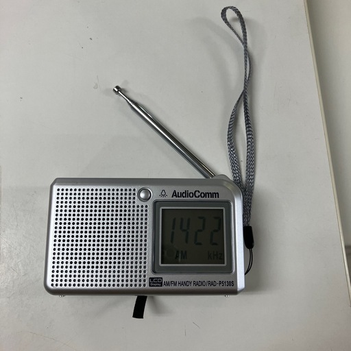 N2412-602 Audio Comm AM/FM 液晶表示ハンディラジオ RAD-P5130S 2023年製 動作確認済み キズ汚れ有り ...