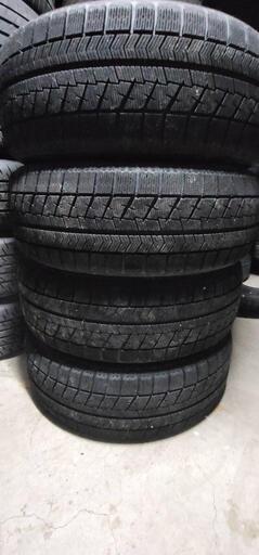 中古スタッドレス205/60R16ブリザック4本セット ノア、ステップワゴン