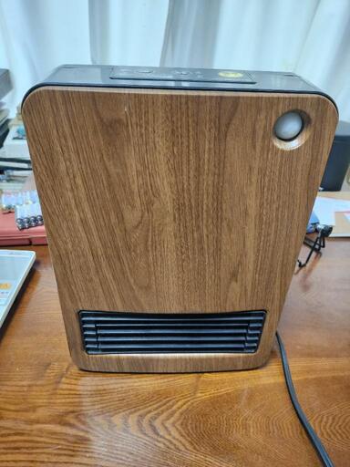 Rinnai リンナイ　ガスファンヒーター　RC-M2401E⭐️展示品・未使用⭐️ Rinnai リンナイ ガスファンヒーター RC-M2401E⭐️展示品・未