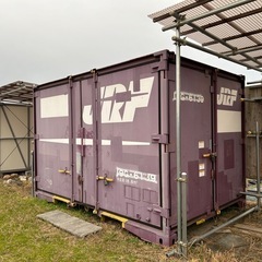 各1万円で売ります。コンテナ全て自分たちで取り外し運搬をお願いします。 各1万円で売ります。コンテナ全て自分たちで取り外し運搬をお願いします。