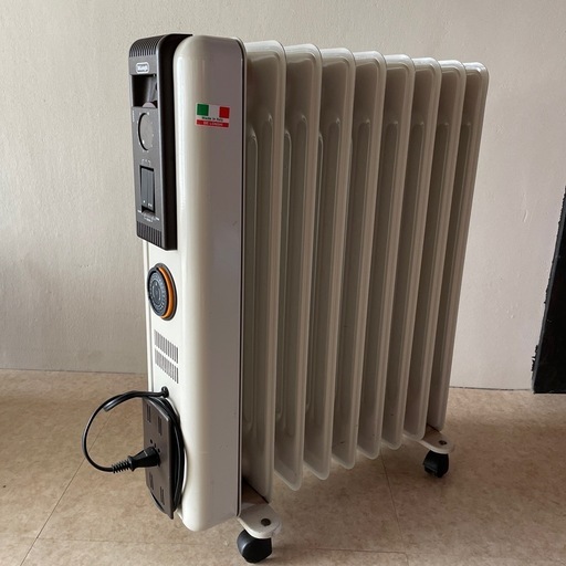 デロンギ　オイルヒーター