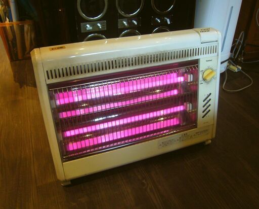 ナショナル　電気ストーブ　加湿機能付き
