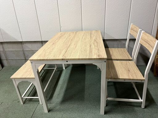 G695 IDC 大塚家具 ハイヒール2 奥山清行 ダイニングチェア/S8 IDC OTSUKA(大塚家具)のKEN OKUYAMA(奥山清行)デザイン