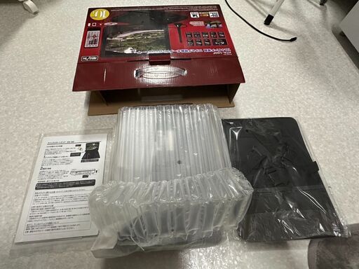 ポータブルDVD、地デジプレーヤー　画面10.1インチ
