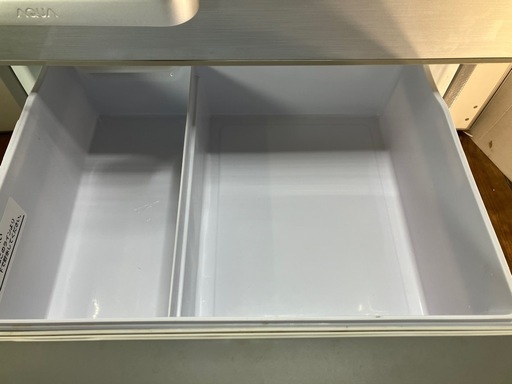 アクア 4ドア冷蔵庫 355リットル 2018年式