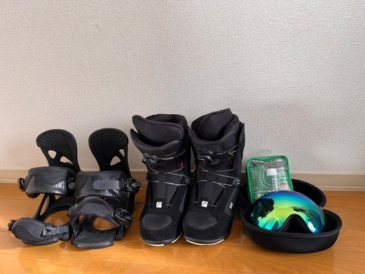 板と服以外のスノボ始めたいセット スノボウェアはセットで揃えよう！