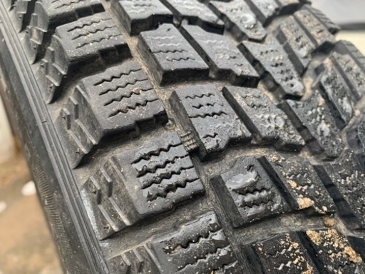 195/80R15 スタッドレス ジムニー ハイエースなどに JB23 ジムニーの