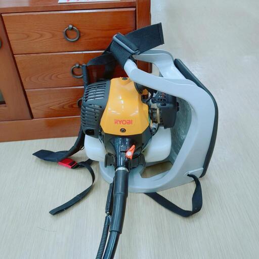 背負い草刈り機☆RYOBI☆EKKB-2665L☆説明書あり、使用感少ない【浜村