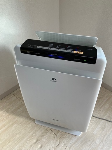 briiv ブリーヴ 空気清浄機 上に乗るのは本物のコケ！エコフレンドリーな空気清浄機「briiv