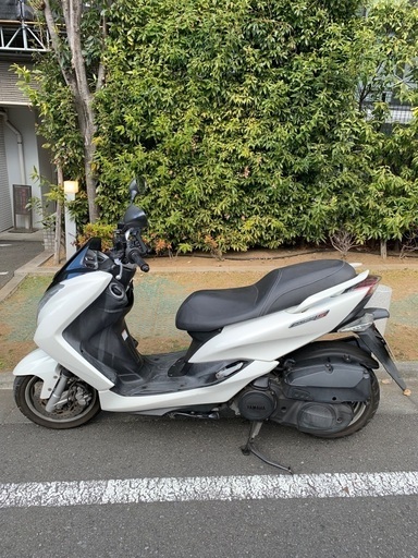 マジェスティs 155cc  ホワイト　2016年製　直接引き取り希望