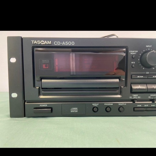 【完動品】TASCAM CD-A500 タスカム 業務用CDプレーヤー ② TASCAM CD-A500 タスカム 業務用CDプレーヤー 完動品】TASCAM CD-A500
