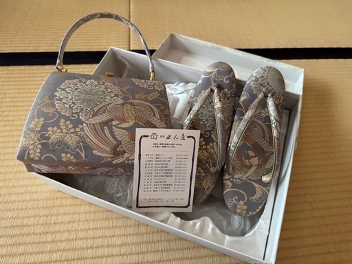 ぜん屋 本店 | 呉服・和装小物 | 買う | 銀座を探訪する | GINZA