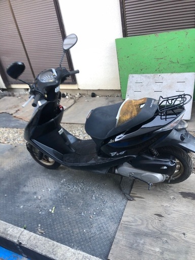 冬休みの機械いじりや、輸出、部品取りに！AF62 ディオ　キャブモデル！　不動ですがキック降り、初爆あり！ジャンク 冬休みの機械いじりや、輸出、部品取りに！AF62 ディオ キャブモデル