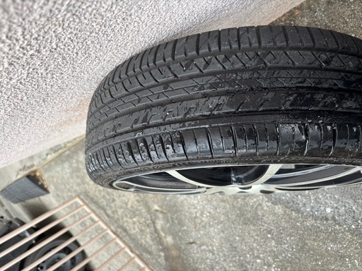 ロクサーニ 215/60/R17 スタッドレス 5穴 4本セット ガンブラック 
