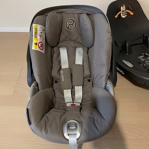 joieチャイルドシート2個セット かず Joie 車用チャイルドシート 2個