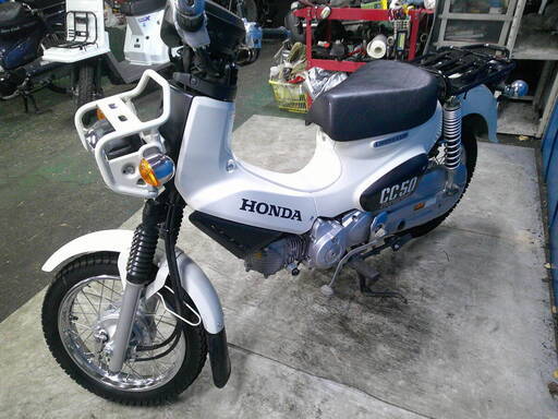 HONDA クロスカブ50 白 エンジン始動動画 自賠責保険で乗れます 半額