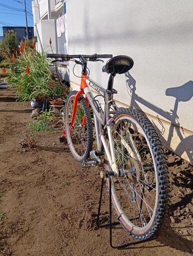 No.556 GIANT CONTEND 2 ロードバイク整備済み16速 SCOTT ロードバイク 