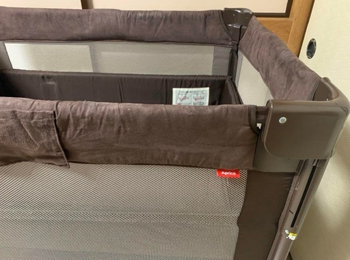 アップリカ ココネルエアープラス ベビーベッド 折りたたみ ブラウン