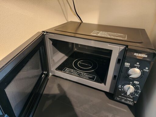 Iris Ohyama 700W 18L アイリスオーヤマ 電子レンジ フラットテーブル