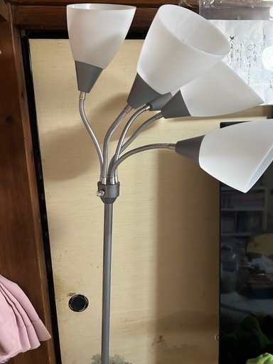 間接照明　メデューサフロアスタンド(早急)