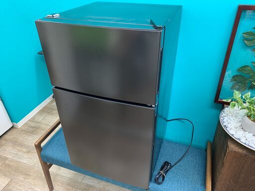 021379 マックスゼン2ドア冷蔵庫 2020年製