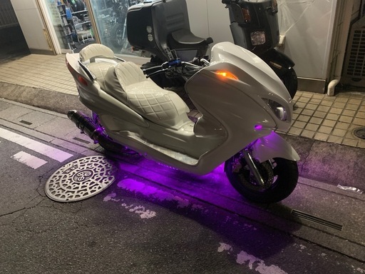 マジェスティ　Bluetooth スピーカー　LED カスタム　sg03j 草加市\n