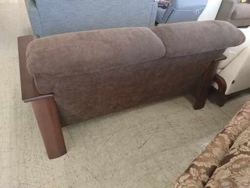 【大特価！半額値下げ！】J8381 二人掛けソファ ブラウン クリーニング済　【リユースのサカイ柏店】 J8381 二人掛けソファ ブラウン クリーニング済 【リユースのサカイ柏