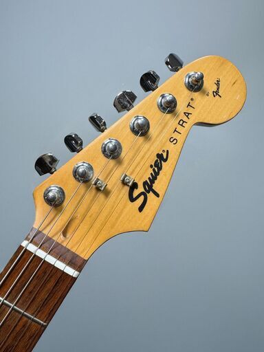 Squier STRAT by Fender YN6シリアル ソフトケース付き Squier
