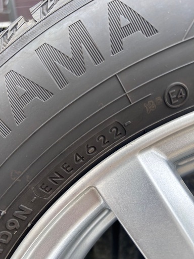 スタッドレスタイヤ ヨコハマアイスガードIG60 195/65R15 セレナ 