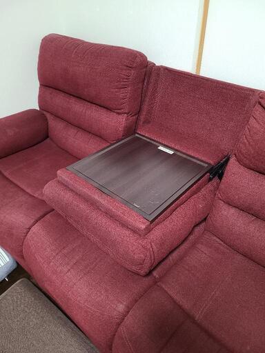 ニトリ　3人掛け電動リクライニングソファー