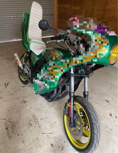 xjr400 3段シート　50cm〜55cm 金具　補強アリ‼️白緑