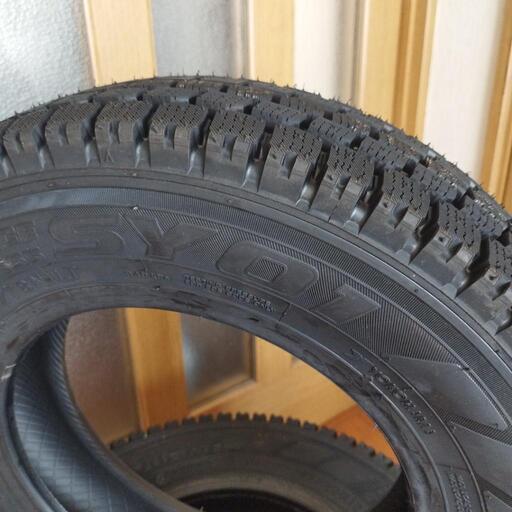 ヨコハマSY01V新品スタッドレス145/80R12 4本セット ヨコハマ