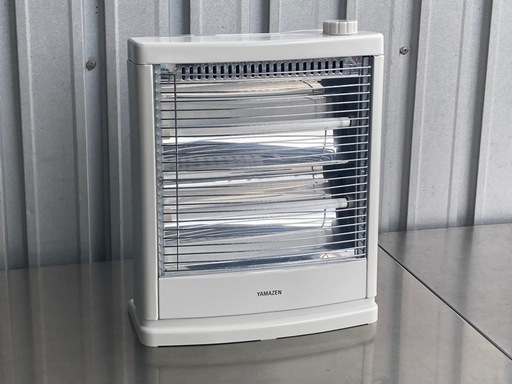 B169◇山善 2021年製 電気ストーブ 800W 2段切替◇DS--D088\n