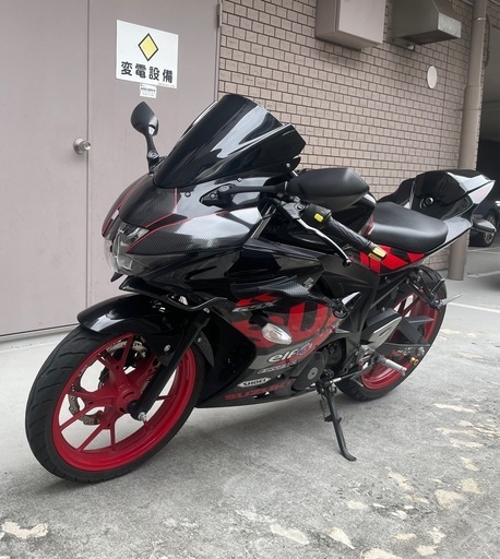gsx-r125　フルカスタム　バイク
