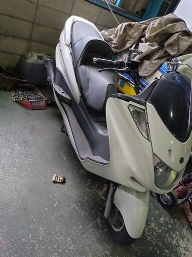 マジェスティ　250 部品取りに