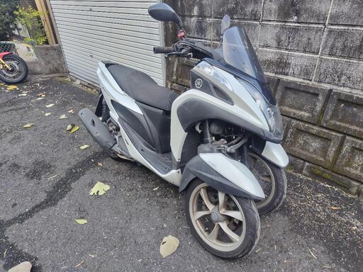 ヤマハ　トリシティ125