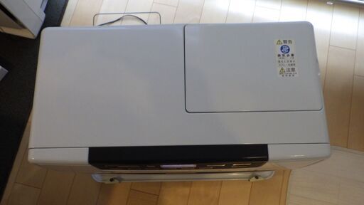 石油ファンヒーター ダイニチ 9L 大容量タンク FW-7222SDX(W) 美品