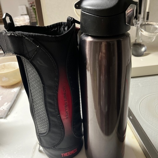 美品 THERMOS水筒 保冷専用 1.5L