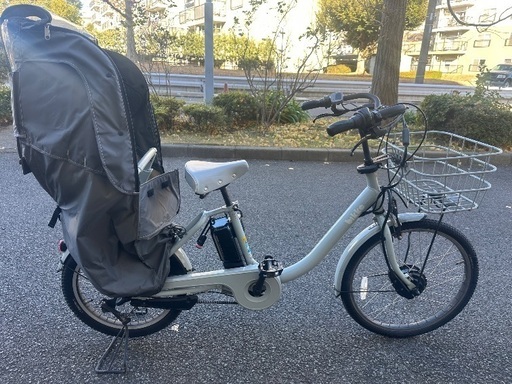 ルノー 電動アシスト自転車 RENAULT(ルノー)から低床フレームでまたぎ