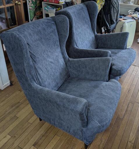 イケアのストランドモン2脚とオットマン1つ IKEA STRANDMON 